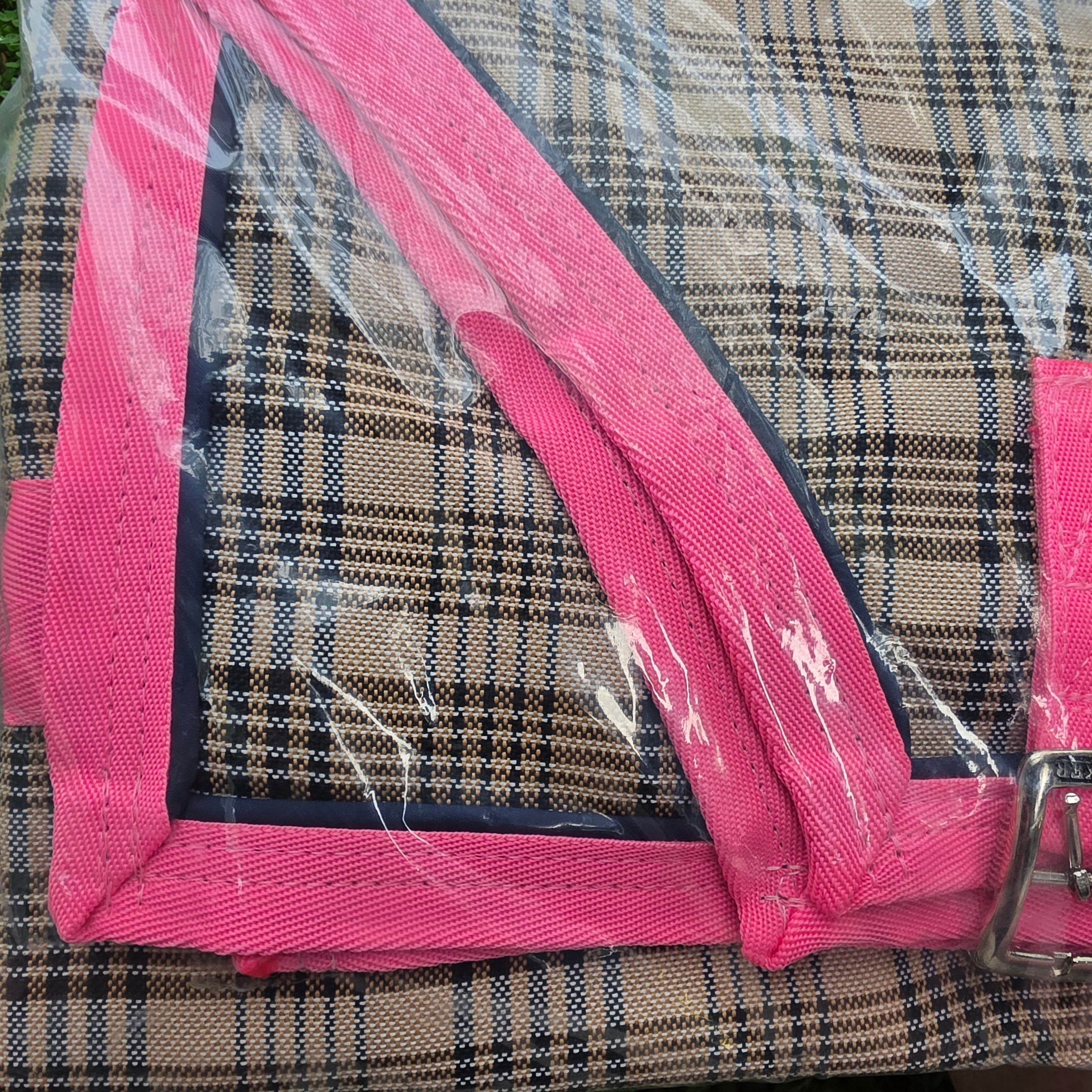 Baker Stable Sheet – Custom. Size 64, Neon Pink Trim & Cord Navy Piping